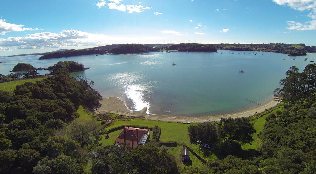 Oakura Bay Villa - Stay Waiheke Te Whau Bay エクステリア 写真