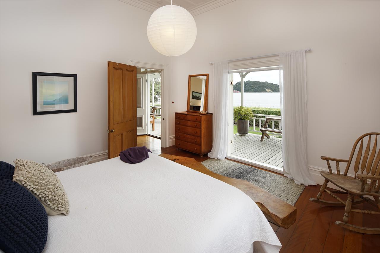 Oakura Bay Villa - Stay Waiheke Te Whau Bay エクステリア 写真