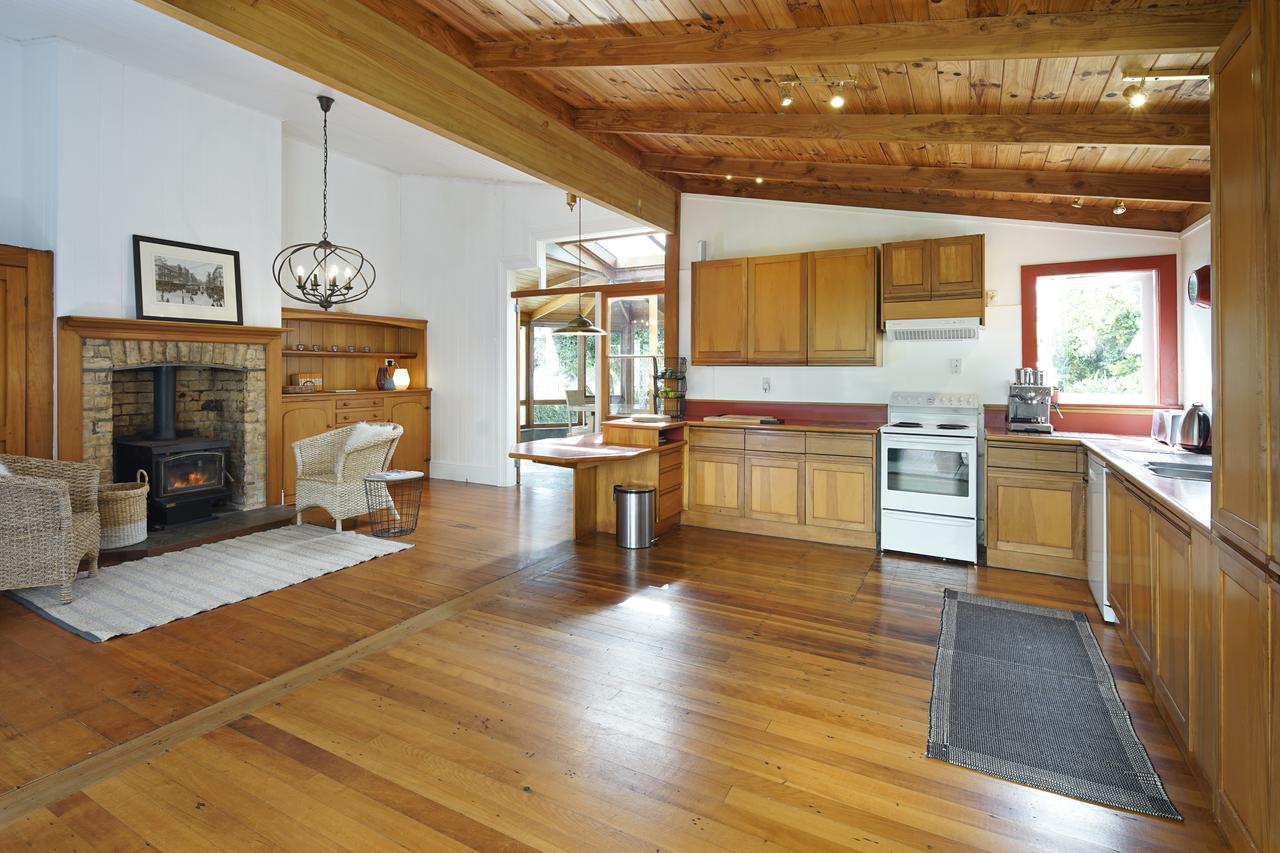 Oakura Bay Villa - Stay Waiheke Te Whau Bay エクステリア 写真
